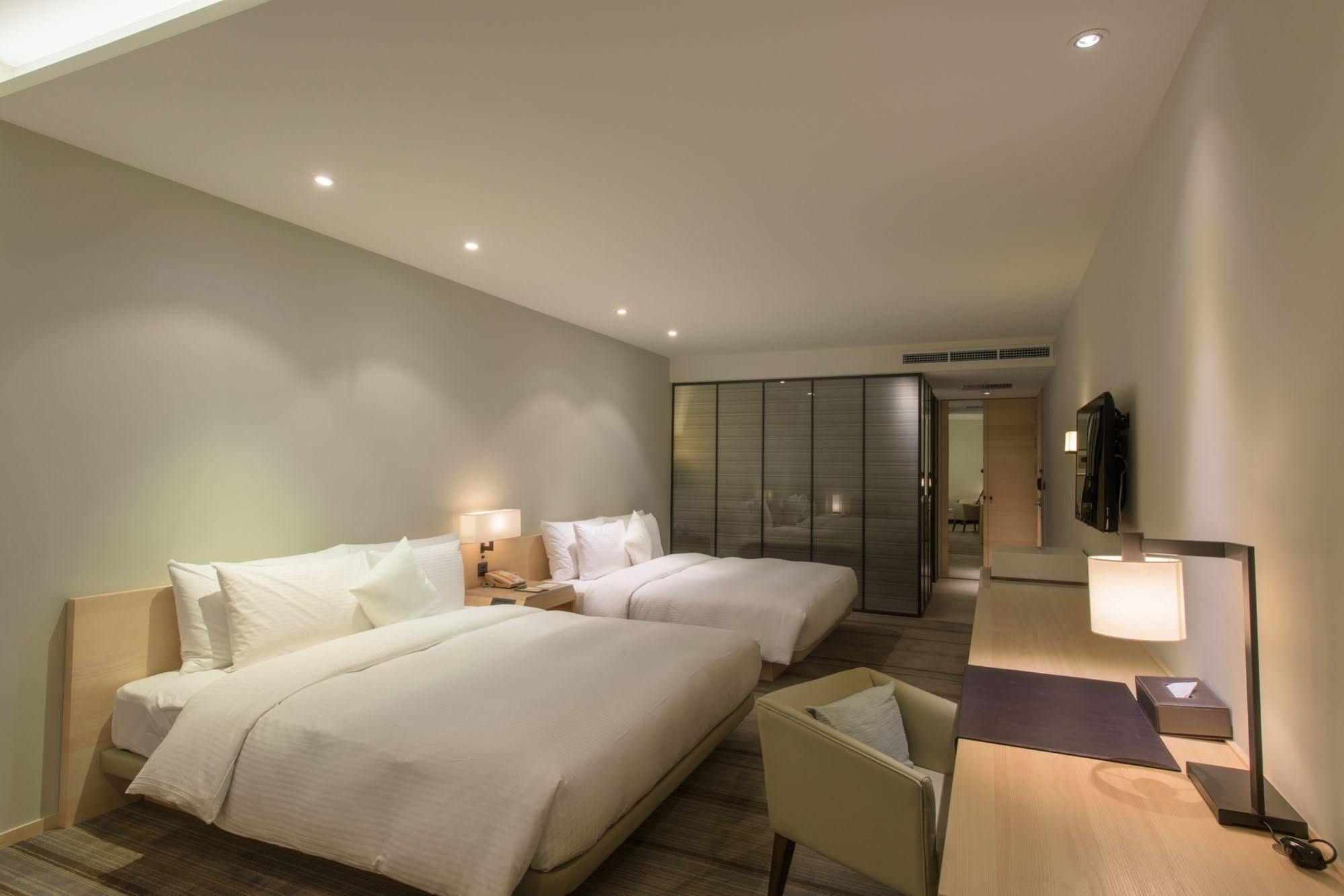 Hotel Cozzi Zhongshan Cao Hùng Ngoại thất bức ảnh